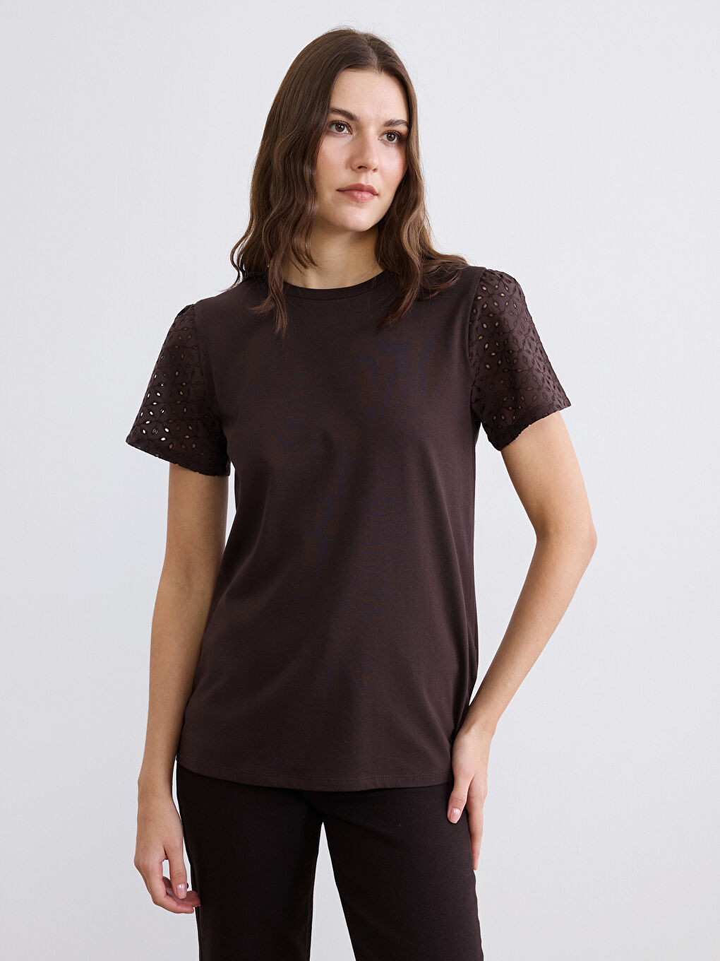 Kahverengi Bisiklet Yaka Ajurlu Bluz