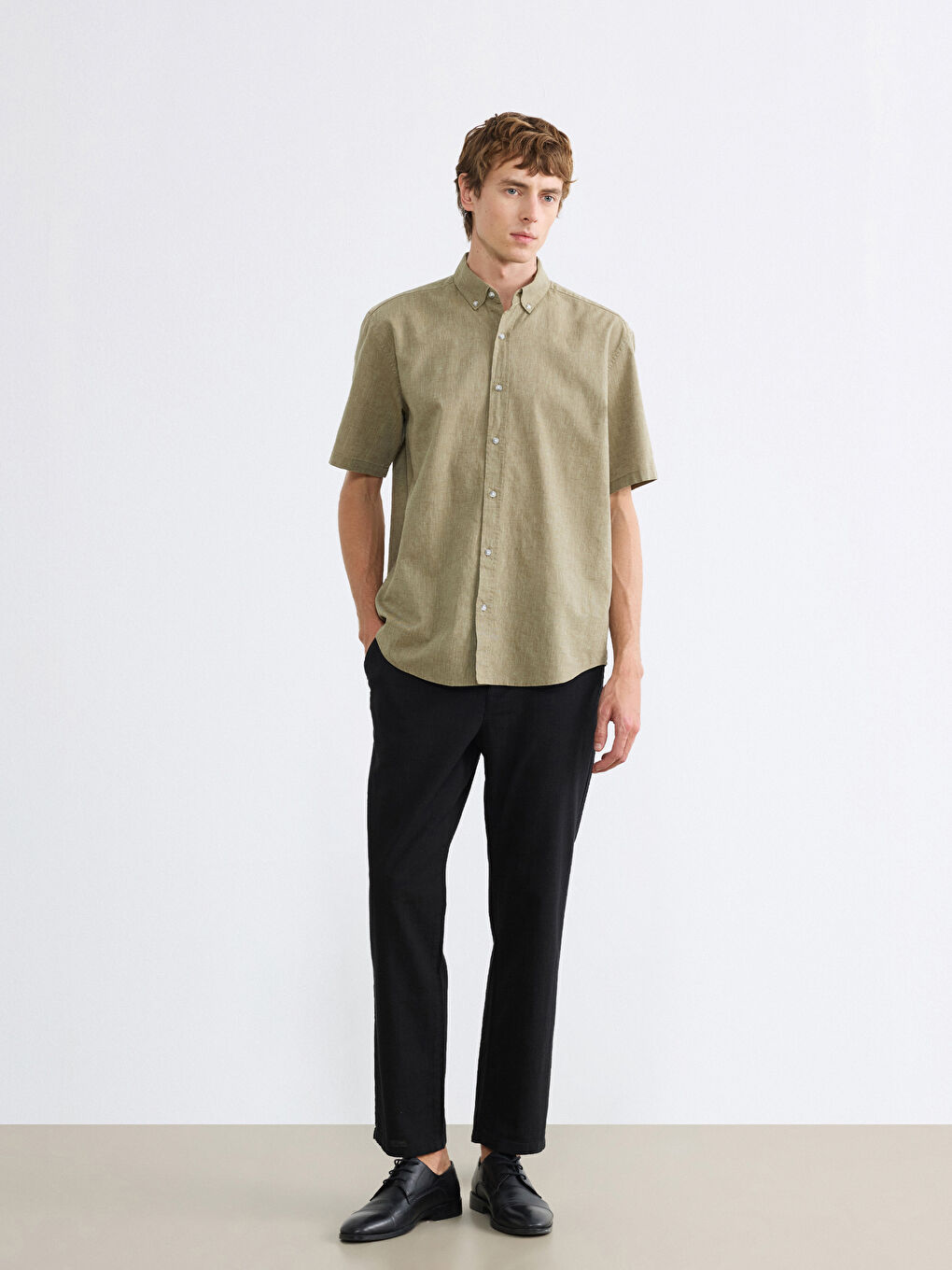 Siyah Standart Kalıp Erkek Pantolon