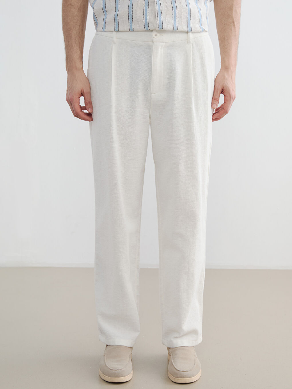 Ekru Rahat Kalıp Pileli Erkek Pantolon-2