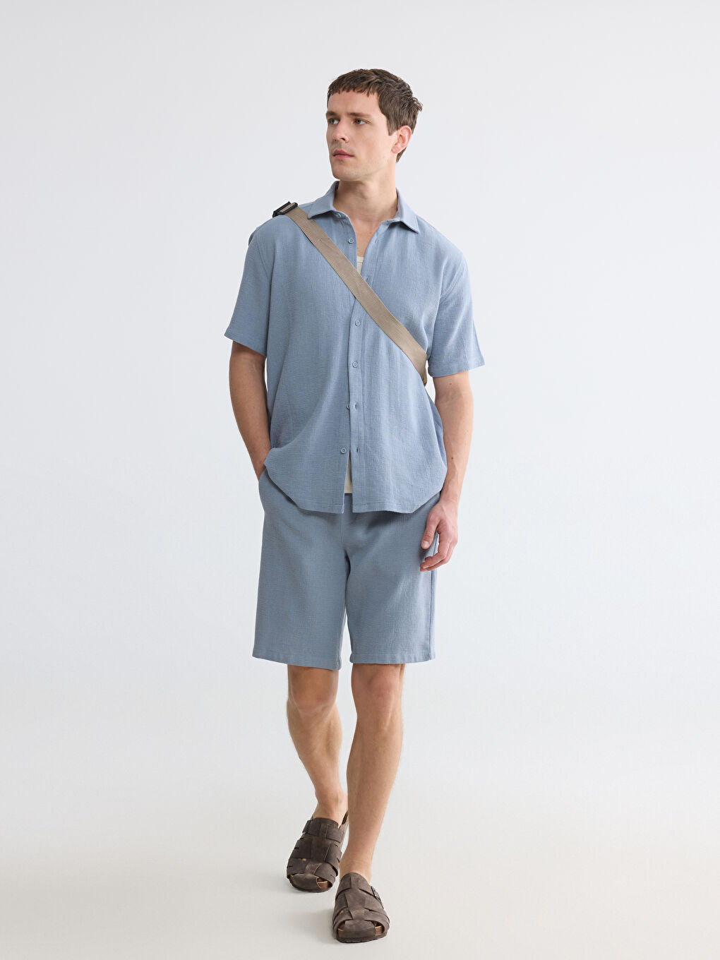 İndigo Regular Fit Erkek Şort