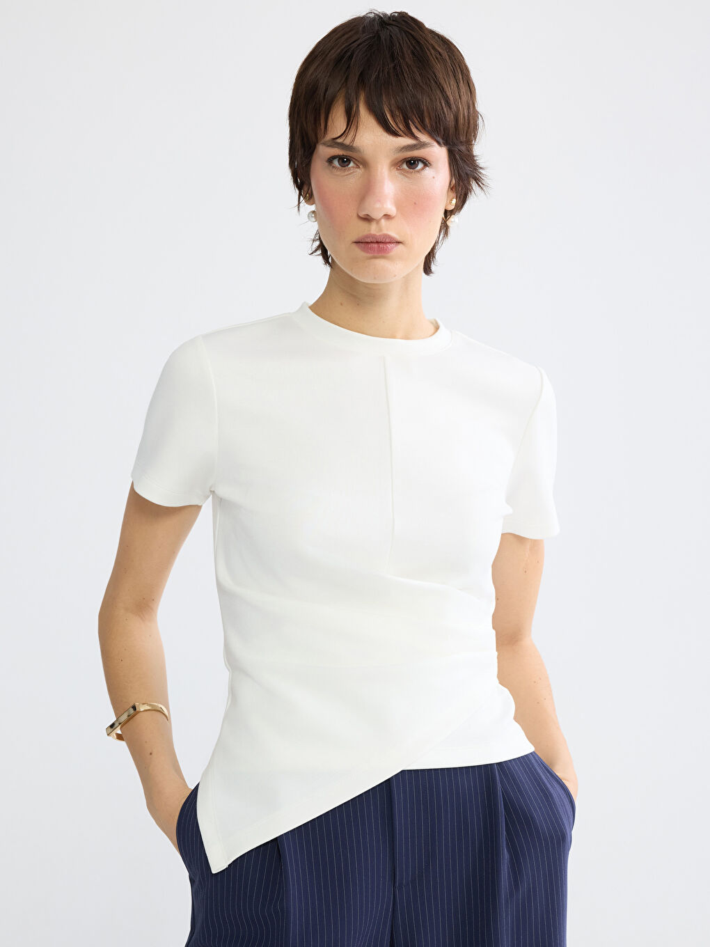 Tricou Basic cu Fronseuri pentru Femei, cu Guler Rotund