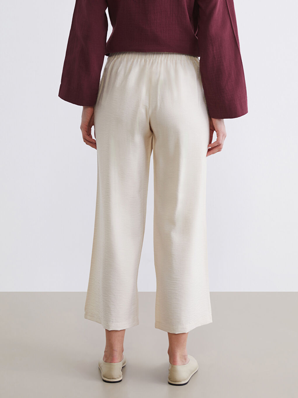 Bej Beli Lastikli Geniş Paça Kadın Pantolon	-3