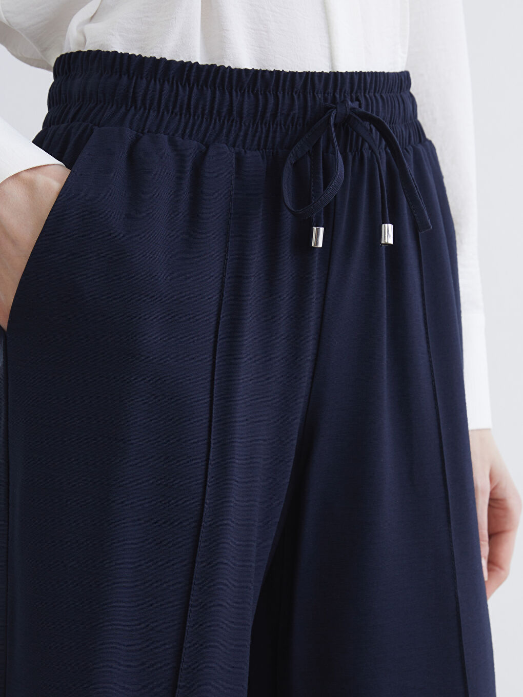 Lacivert Beli Lastikli Geniş Paça Kadın Pantolon-2