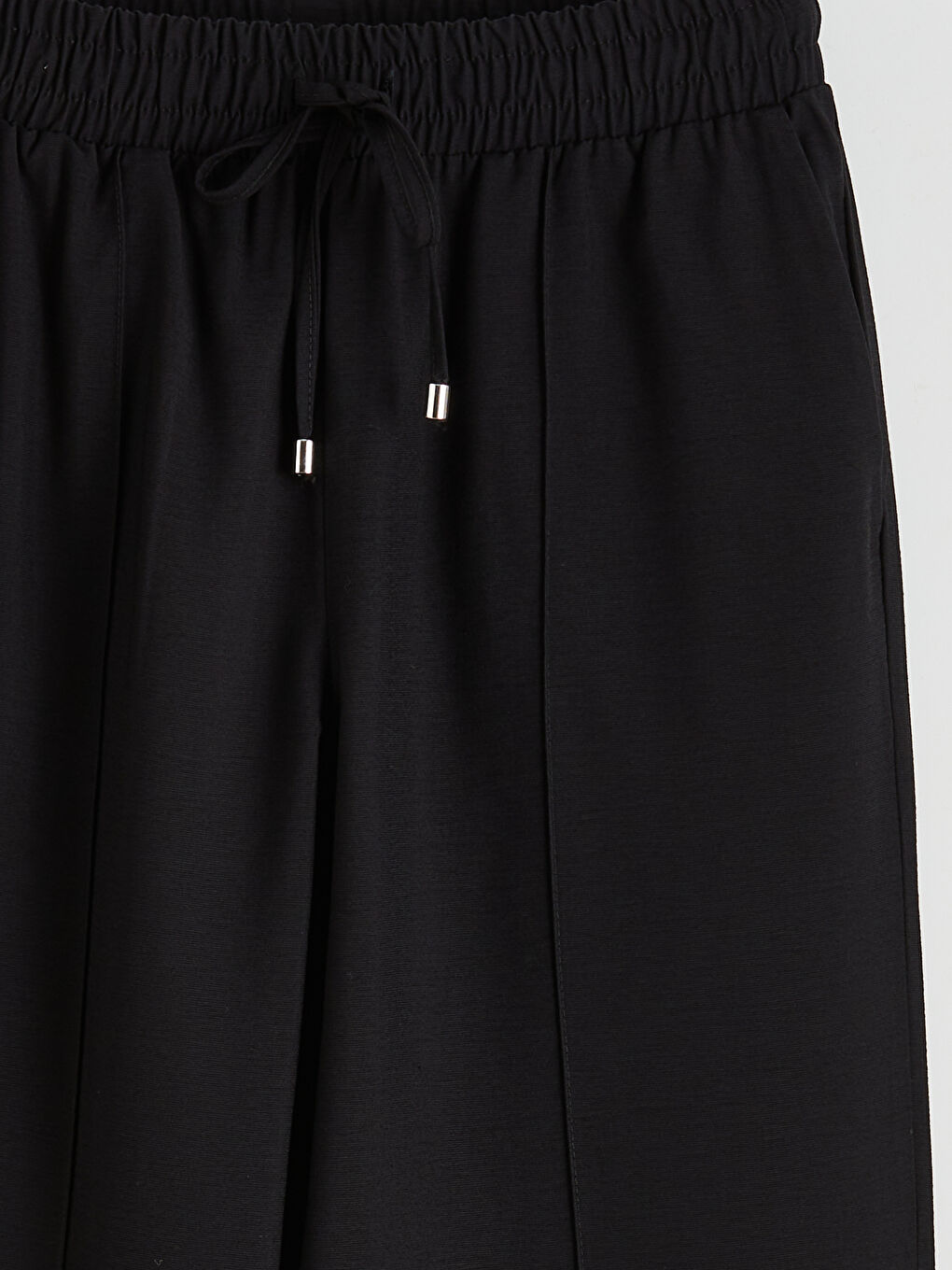 Siyah Beli Lastikli Geniş Paça Kadın Pantolon-1