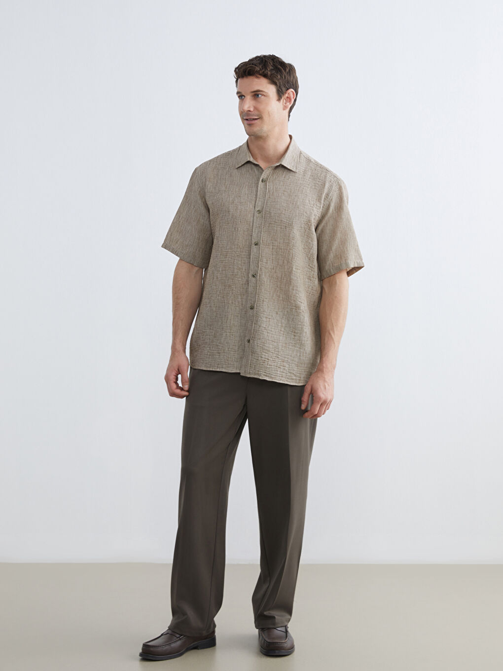 Kahverengi Regular Fit Poplin Erkek Gömlek-1