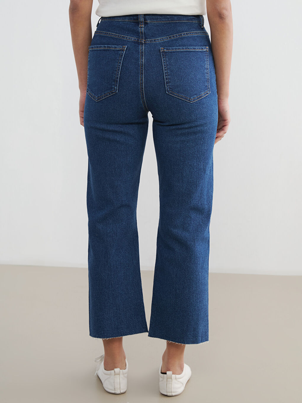 İndigo Straight Fit Kadın Jean Pantolon	-3