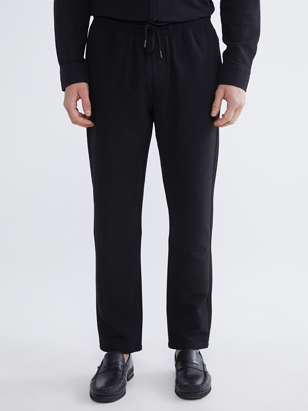 Siyah Standart Kalıp Erkek Eşofman Altı-1