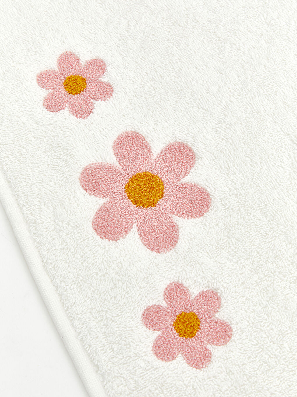 Ekru Çiçek Desenli Yüz Havlusu 50x80 cm-3