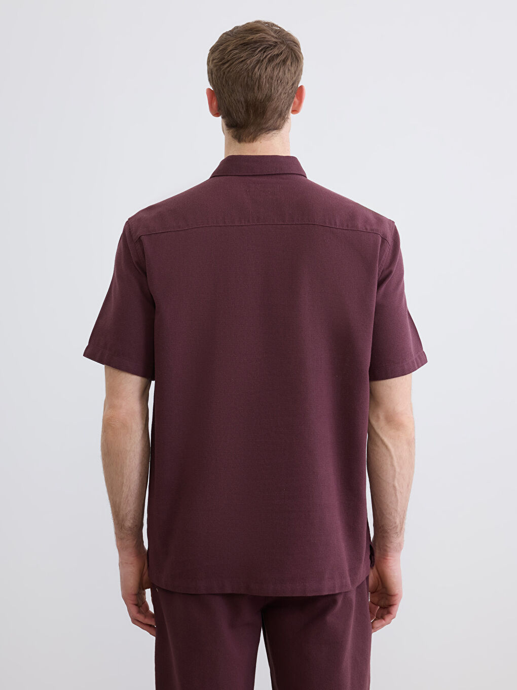 Mürdüm Standart Kalıp Erkek Dokulu Gömlek-3