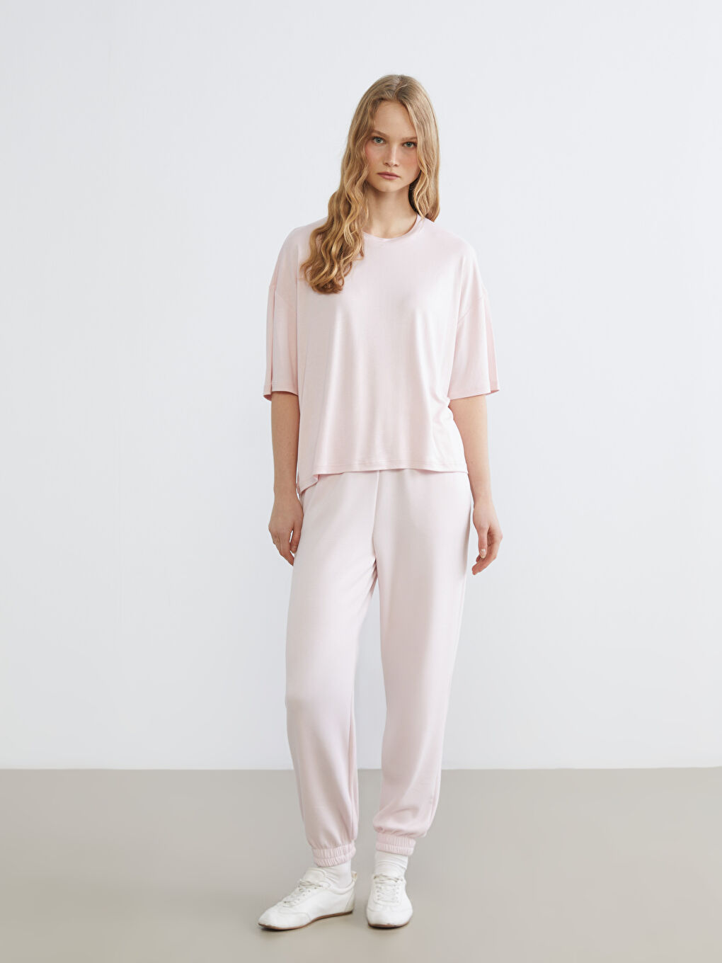 Жена Розово Тениска-1