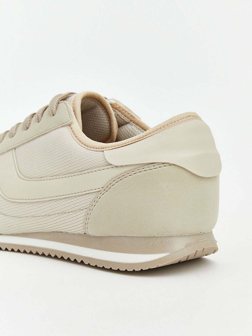 Bej Süet Görünümlü Kadın Sneaker-4