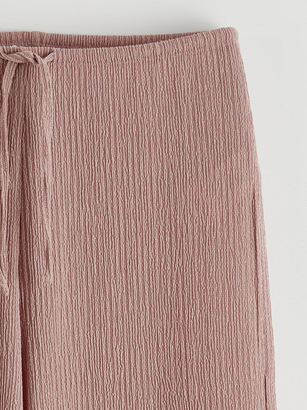 ქალი ვარდისფერი შარვალი-5