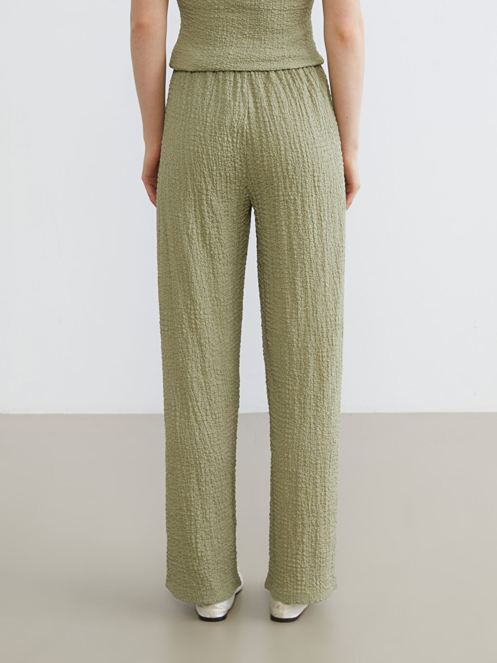 Beli Lastikli Dokulu Kadın Pantolon-3