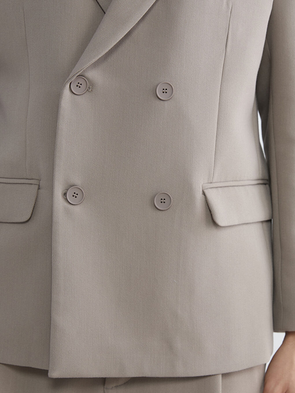 Пиджак мужской стандартного кроя-3