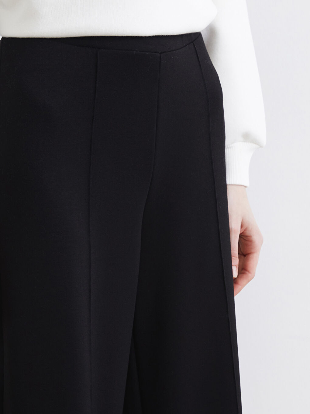 Women's Wide Leg Sweatpants with Elastic Waist-2