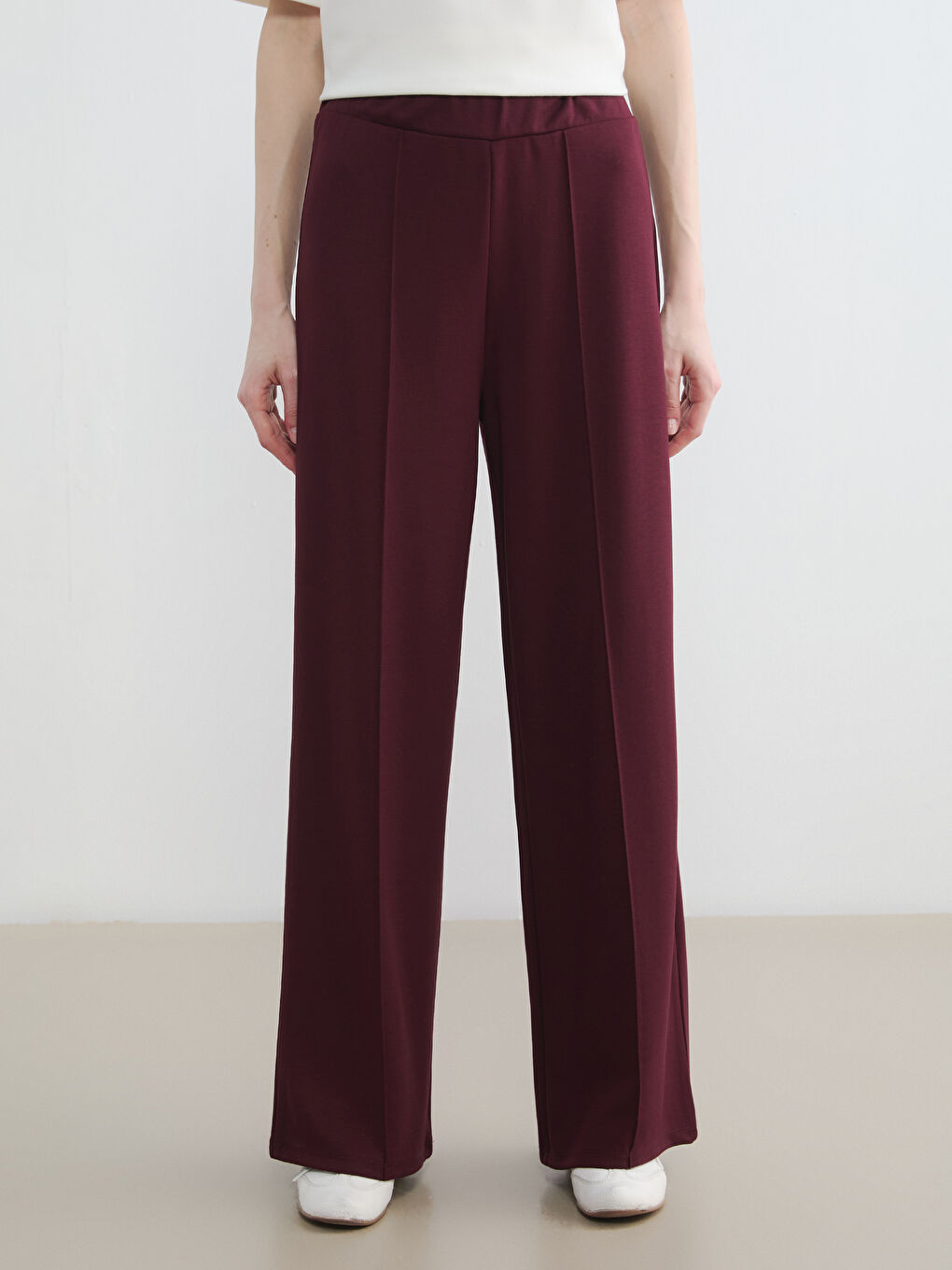 Bordo Beli Lastikli Geniş Paça Kadın Eşofman Altı-1