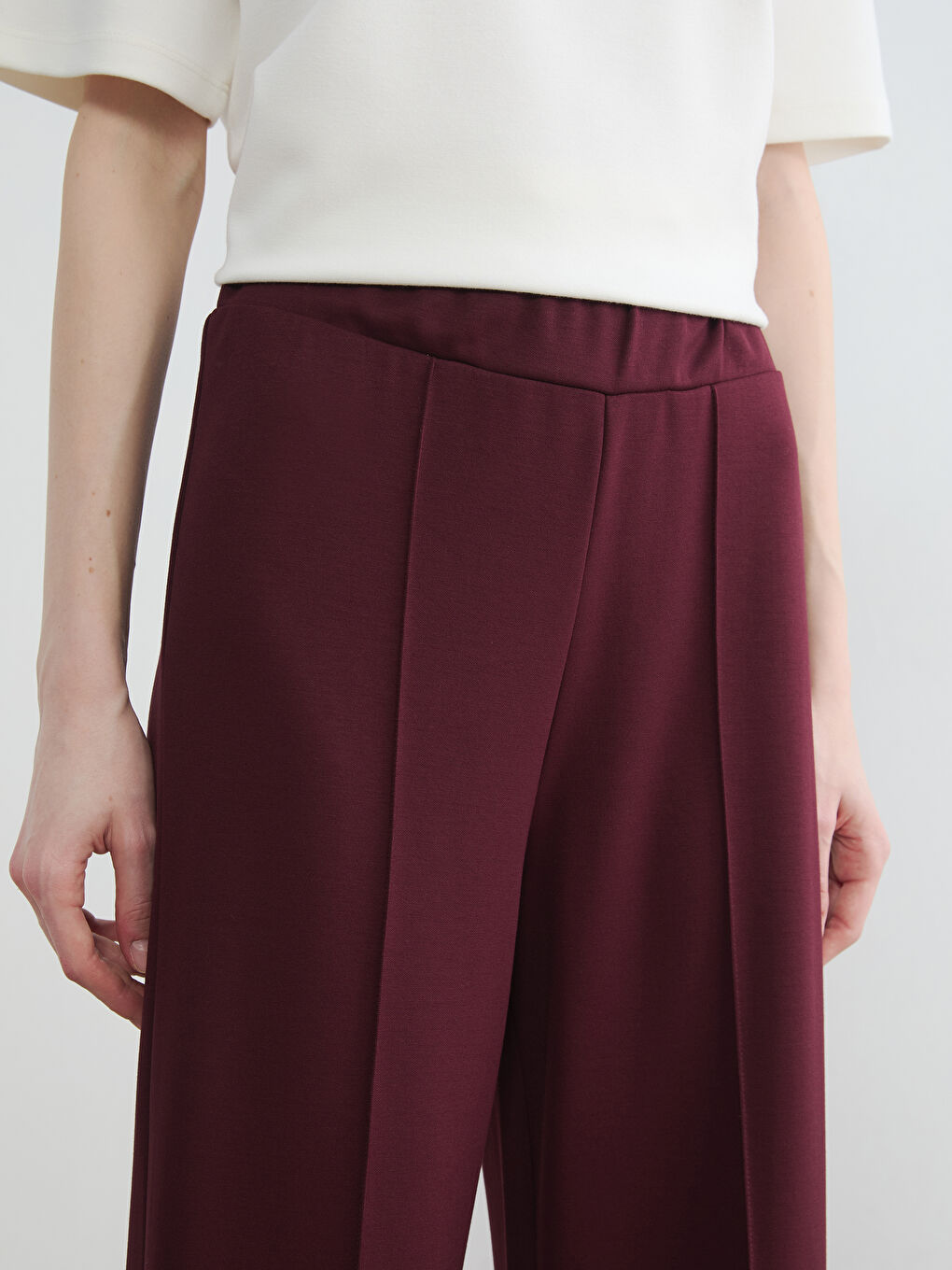 Bordo Beli Lastikli Geniş Paça Kadın Eşofman Altı-2