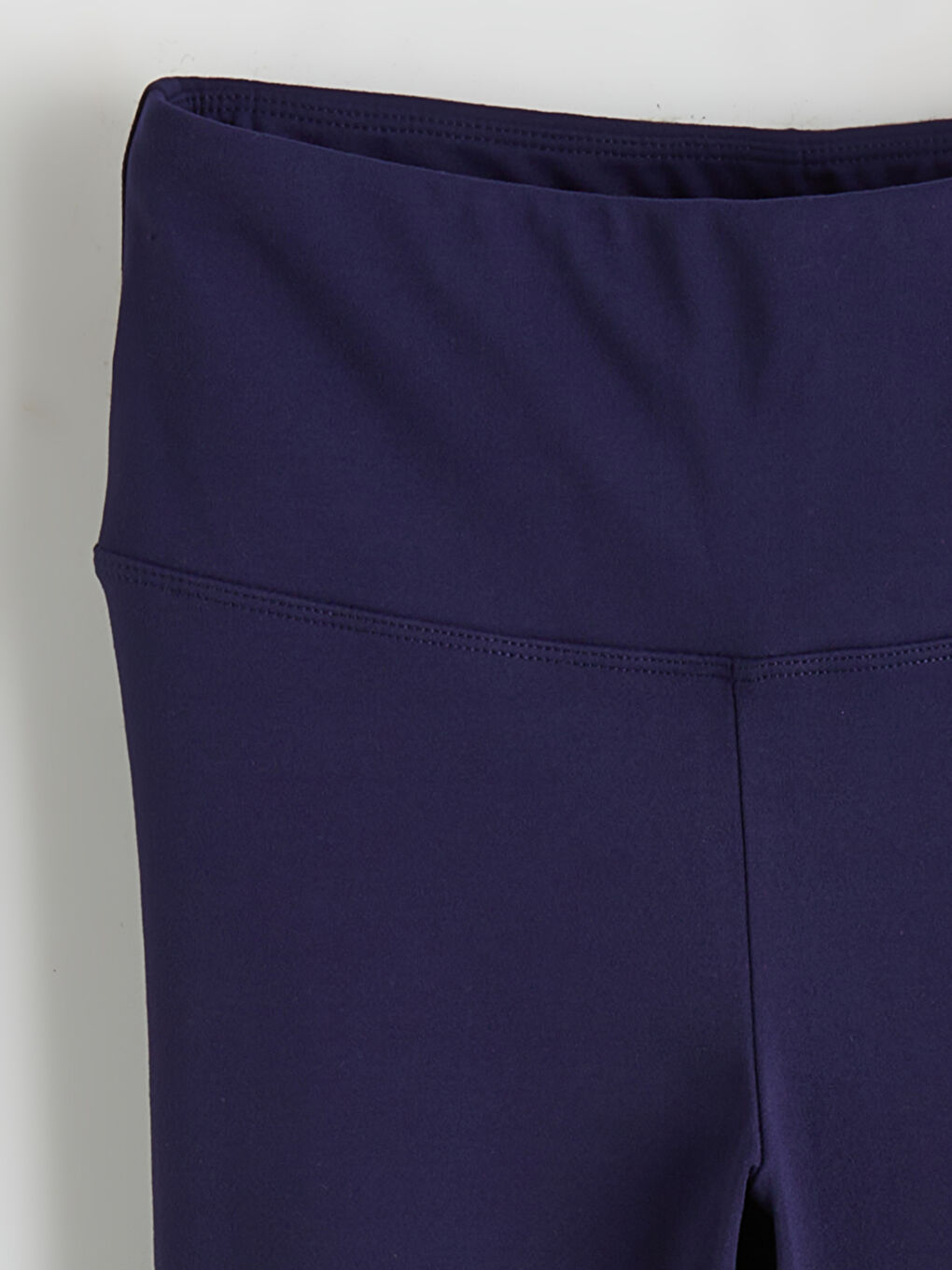 Γυναίκα ΜΠΛΕ ΜΑΡΙΝ Κολάν-5