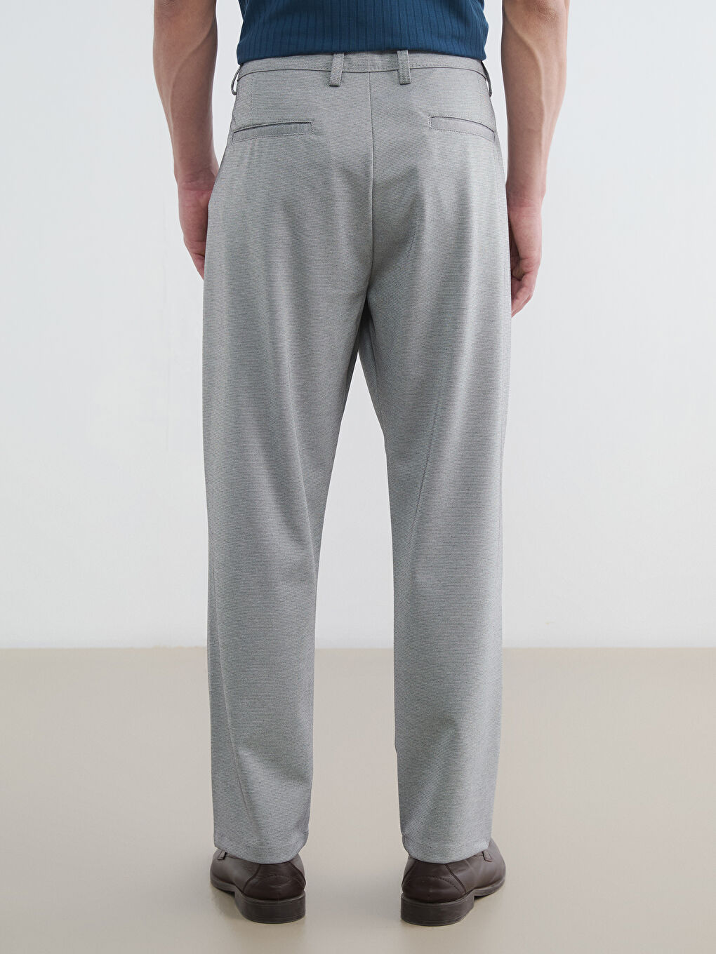 Slim Fit Pleated Men's Trousers-3