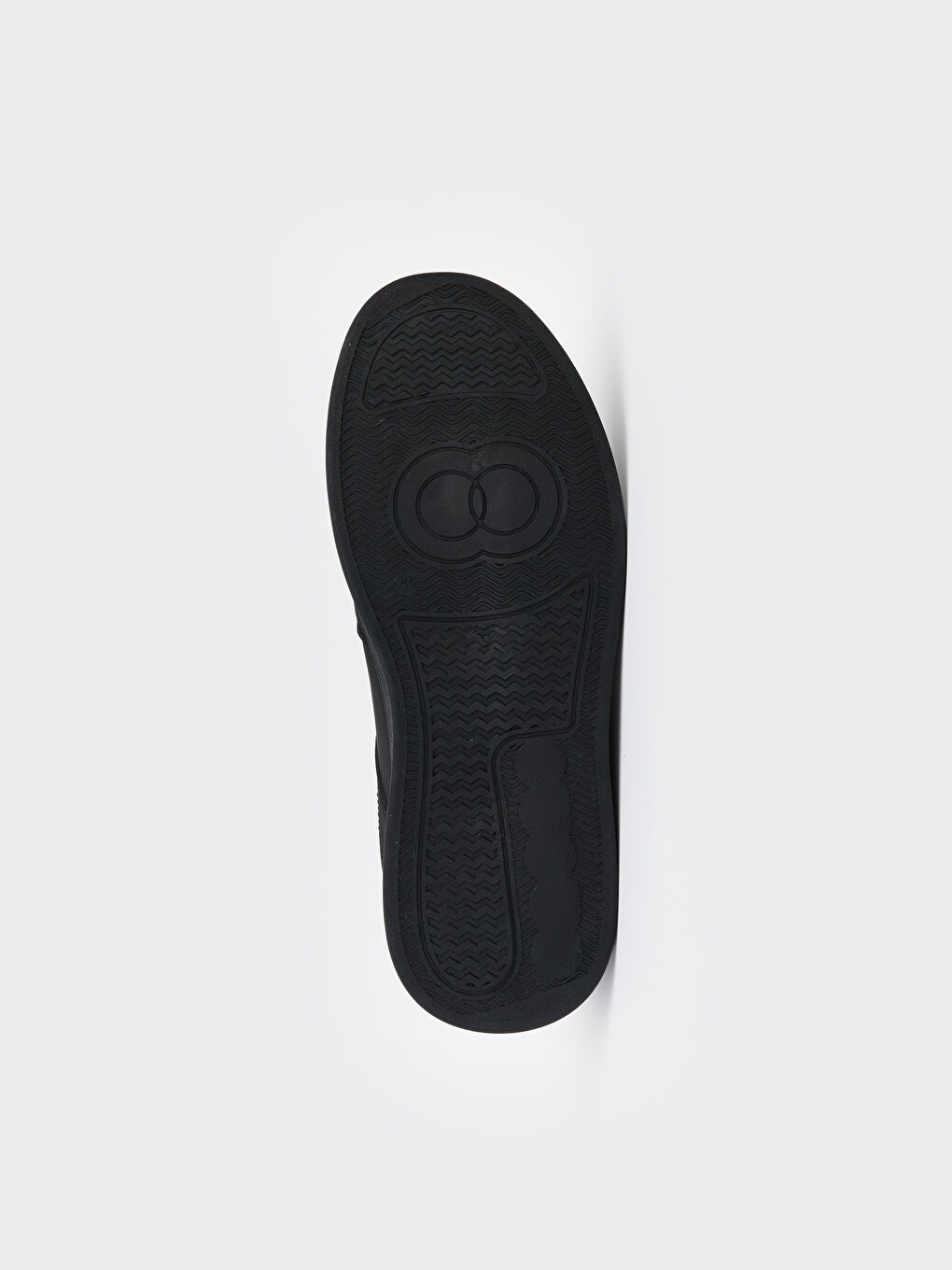 پێڵاوی وەرزشی ڕه‌ش پیاو-3