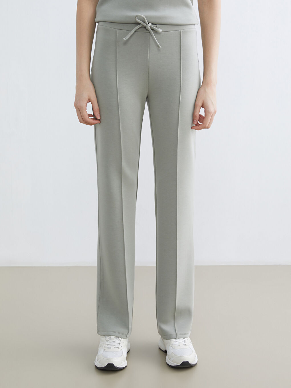 Женщины Зелёный Брюки‑джоггеры-1