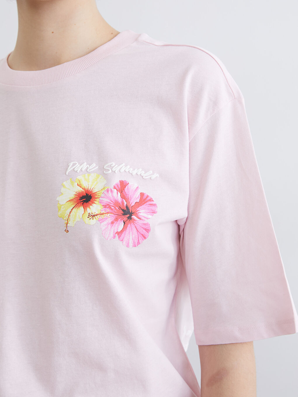 Çiçekli Oversize Kadın Tişört-2