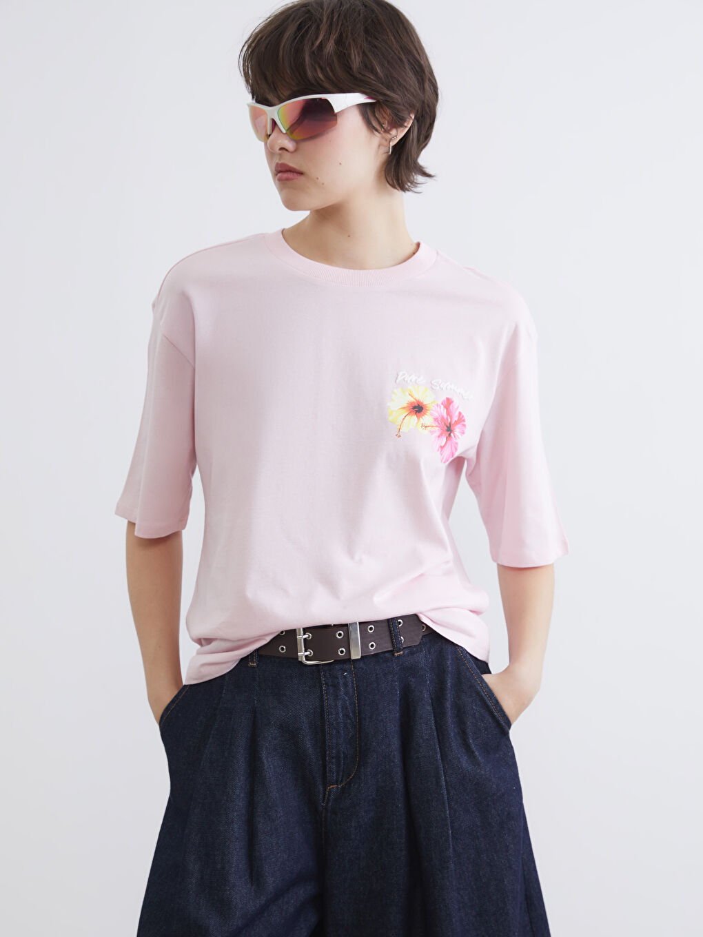 Çiçekli Oversize Kadın Tişört-3