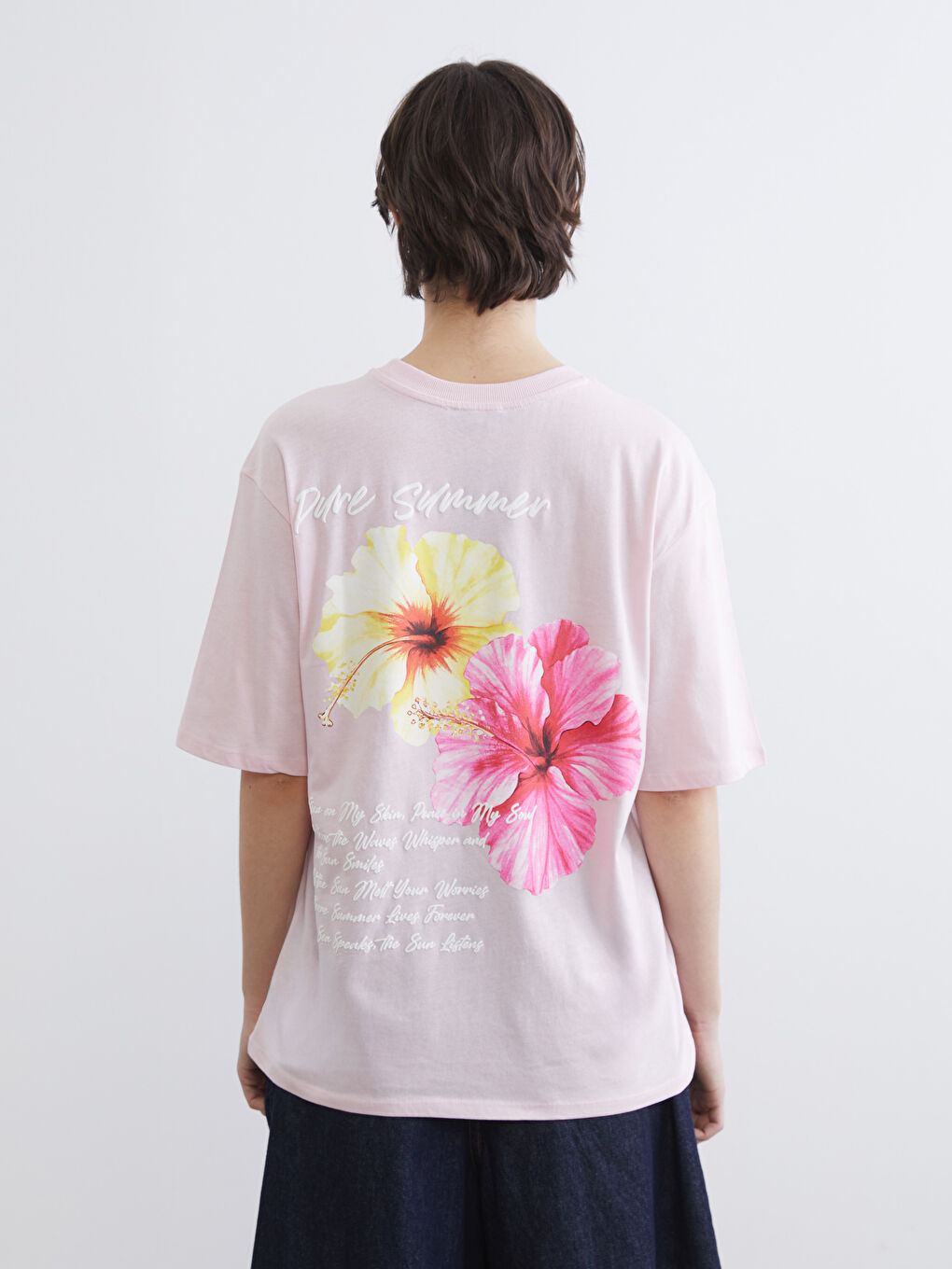 Çiçekli Oversize Kadın Tişört-4