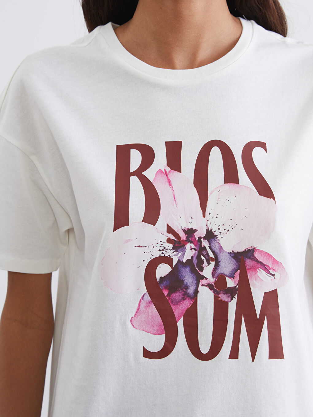 Crew Neck Printed Women's T-Shirt-2