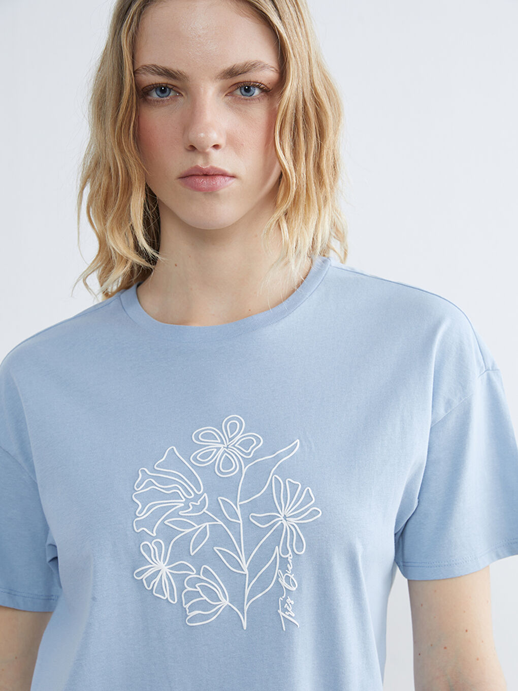 Woman BLUE T-Shirt