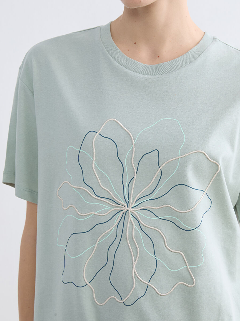 Floral Crew Neck Tee-2