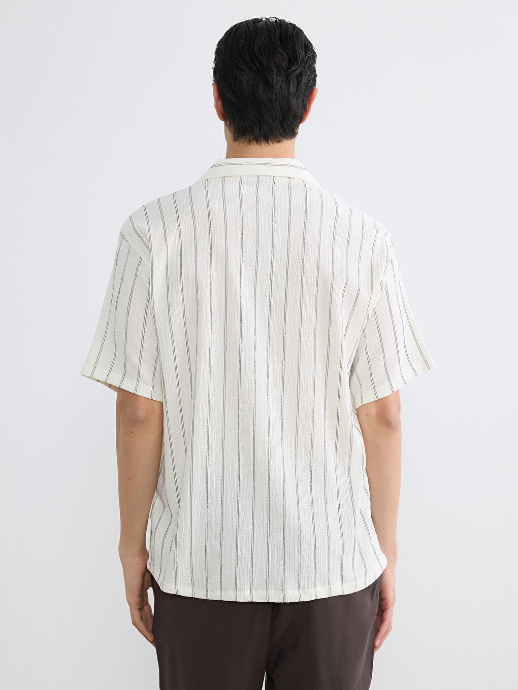 Regular Fit Resort Yaka Çizgili Erkek Gömlek-3