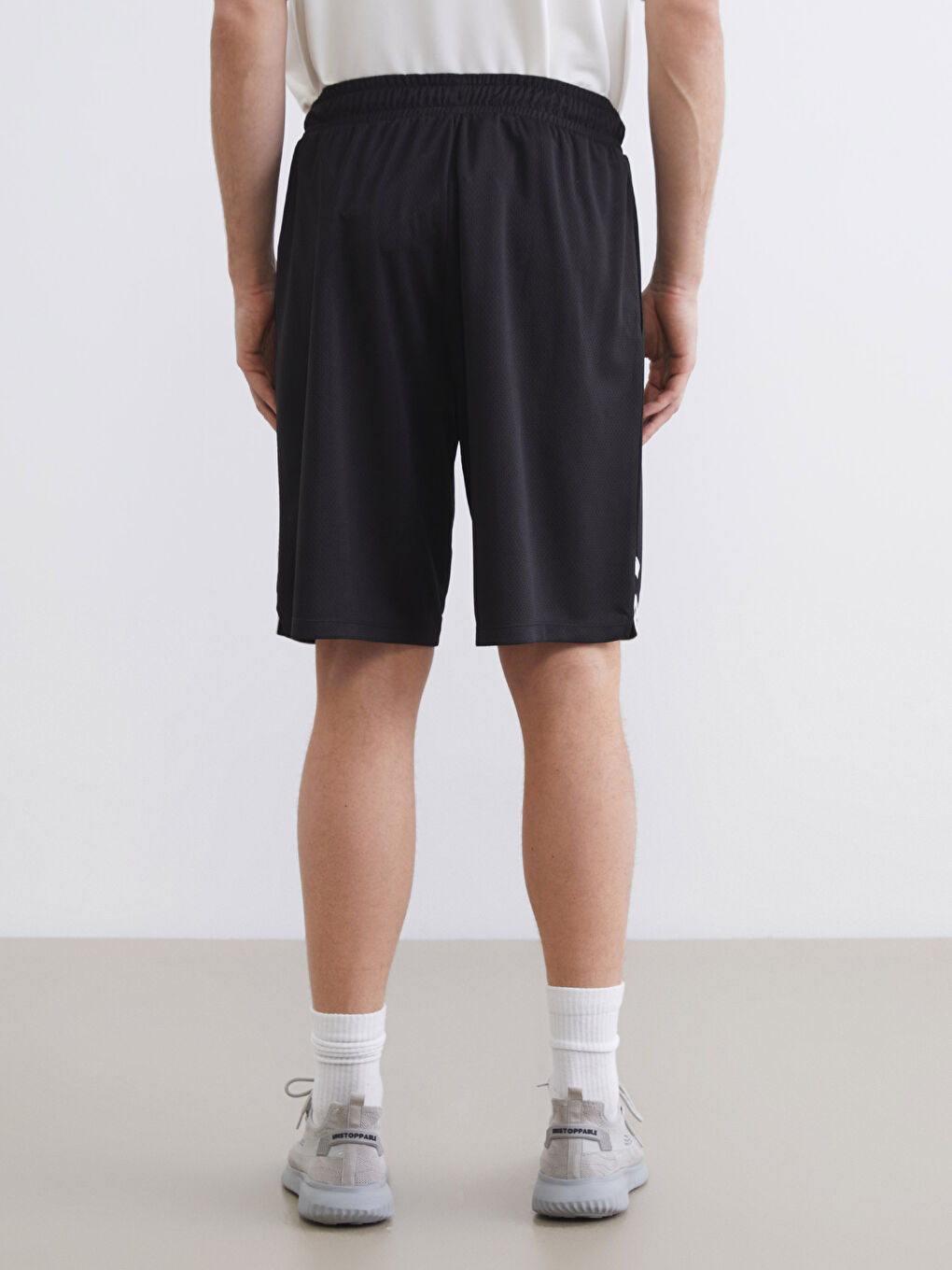 Man BLACK Active Shorts-3