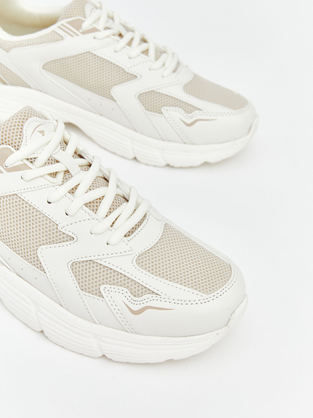 Bej Bağcıklı Kadın Spor Ayakkabı-2