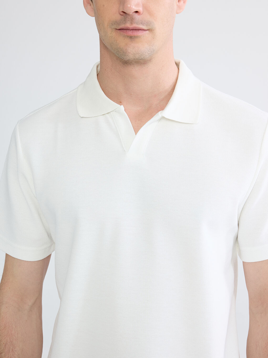 Beyaz Polo Yaka Erkek Tişört-2