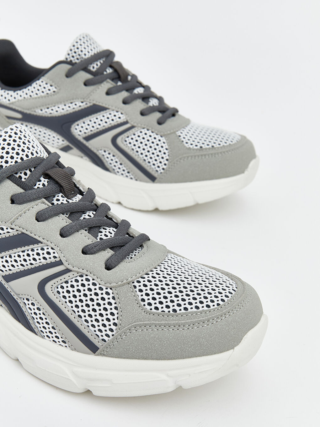 پێڵاوی وەرزشی خۆڵه‌مێشی پیاو-2