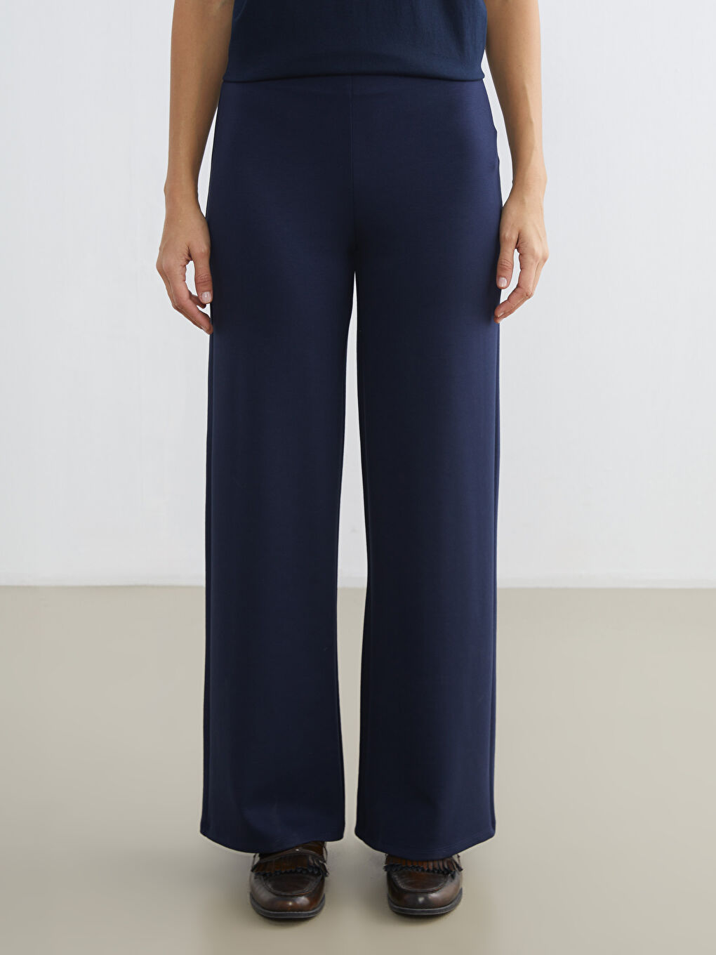 Lacivert Beli Lastikli Soft Touch Kadın Eşofman Altı-1