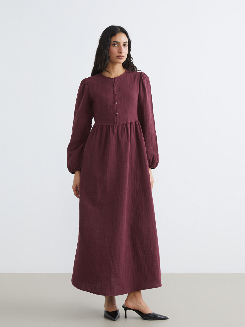 Bordo Bisiklet Yaka Balon Kollu Müslin Elbise