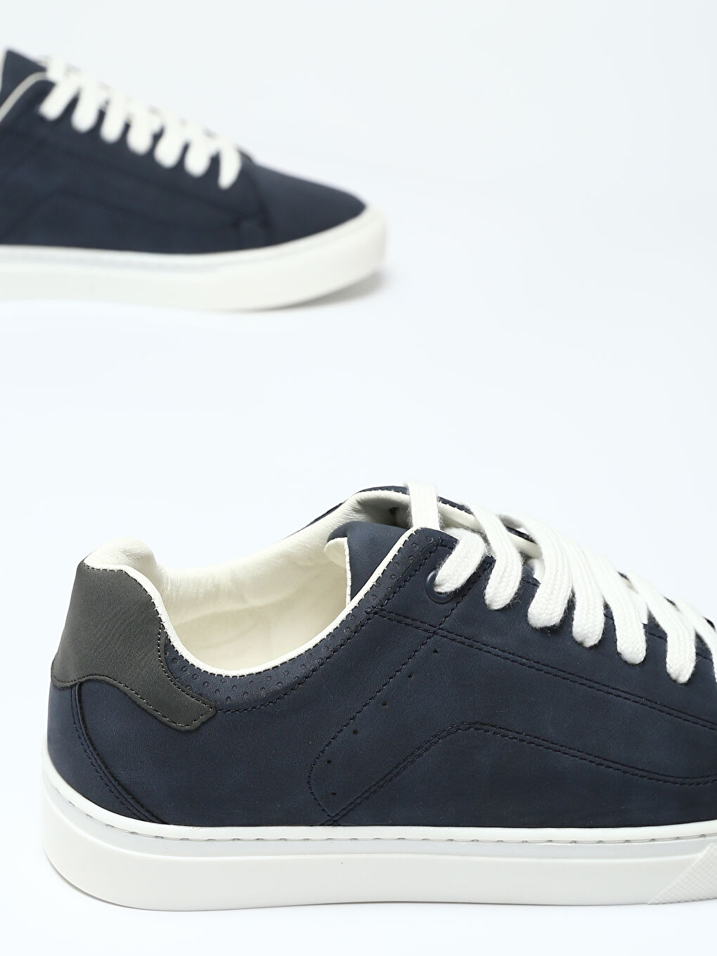 أحذية رياضية رجالي برباط-4