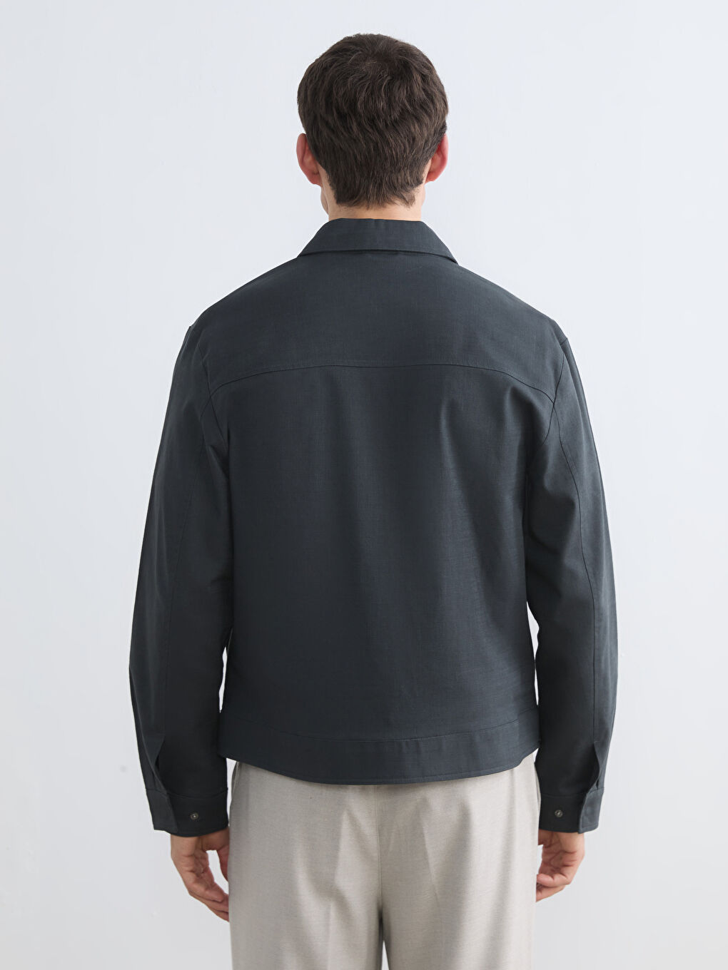 түзу пішімді жағалы ерлер пальтосы-3