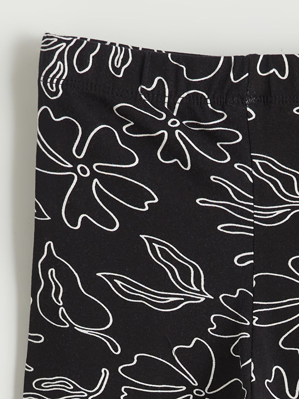 Elastic Waist Floral Spanish Leg Girls' Tights-1