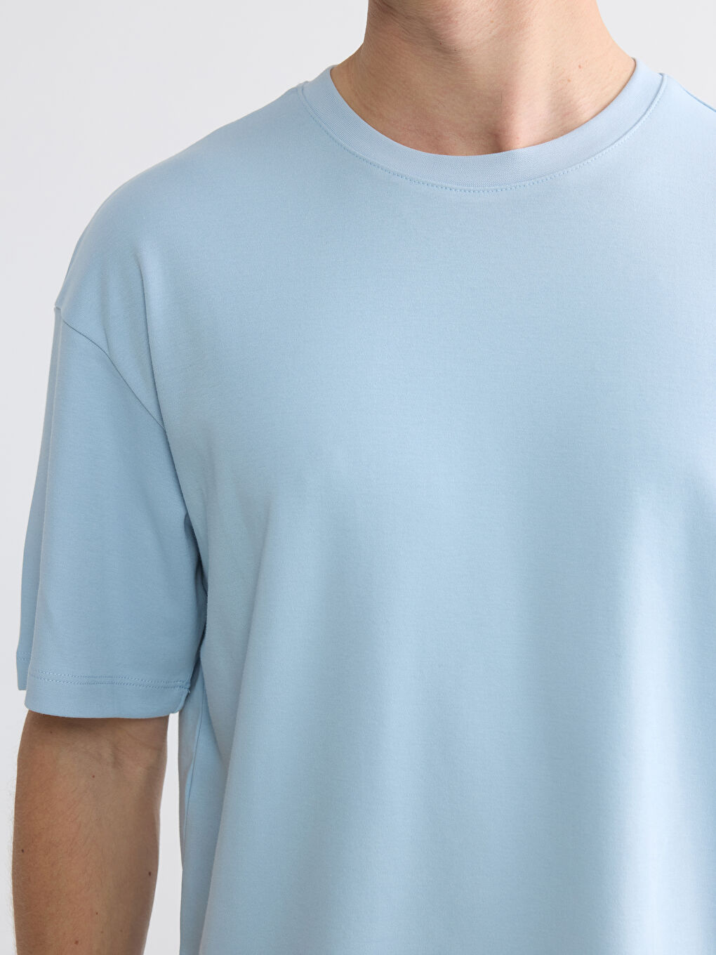 %100 Cotton Loose Fit Basic Soft Touch T-Shirt-2