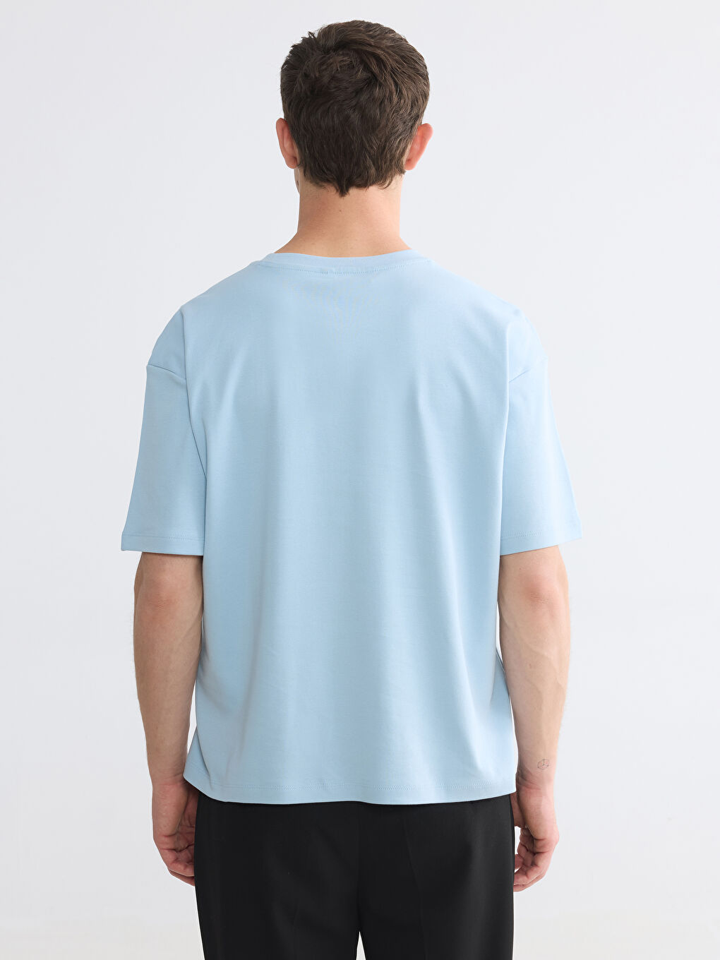 %100 Cotton Loose Fit Basic Soft Touch T-Shirt-3