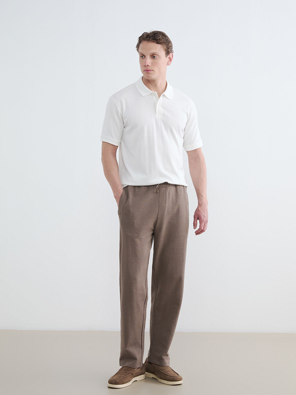 Beyaz Polo Yaka Çizgili Erkek Tişört-2