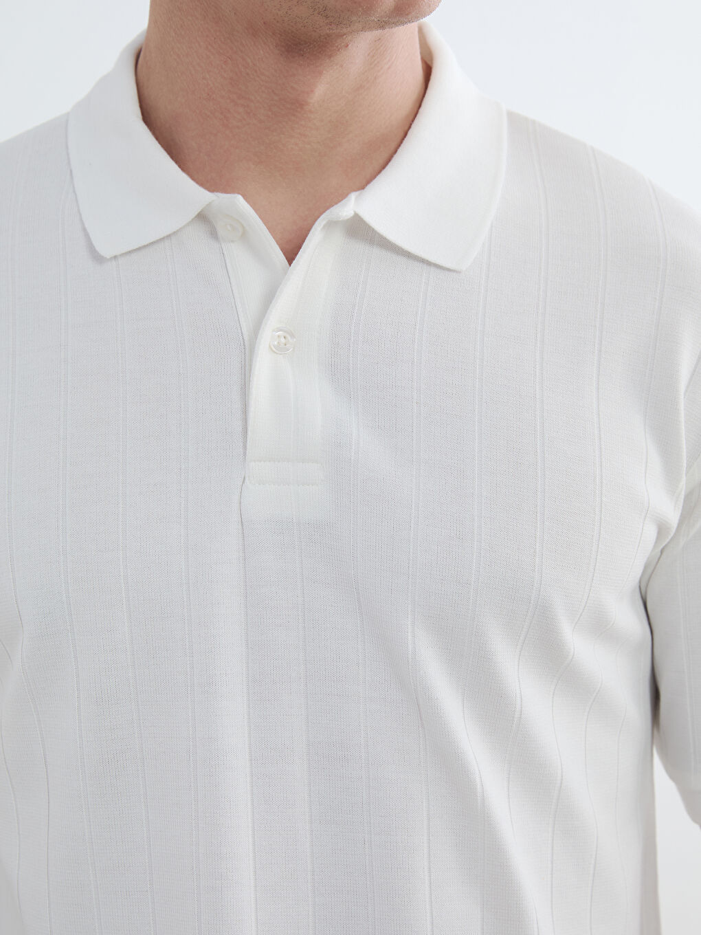 Beyaz Polo Yaka Çizgili Erkek Tişört-3