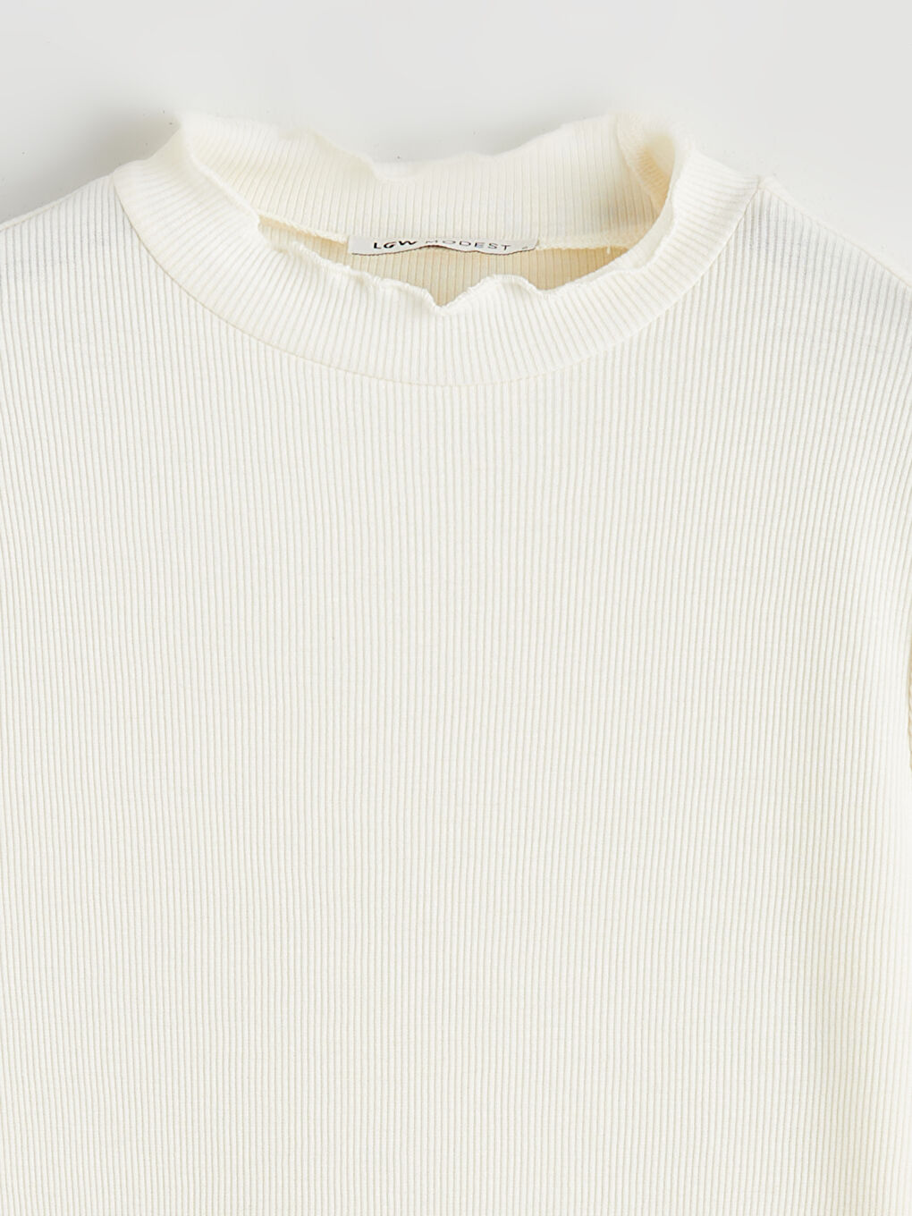 Ekru Fırfırlı Dik Yaka Kadın Body-1