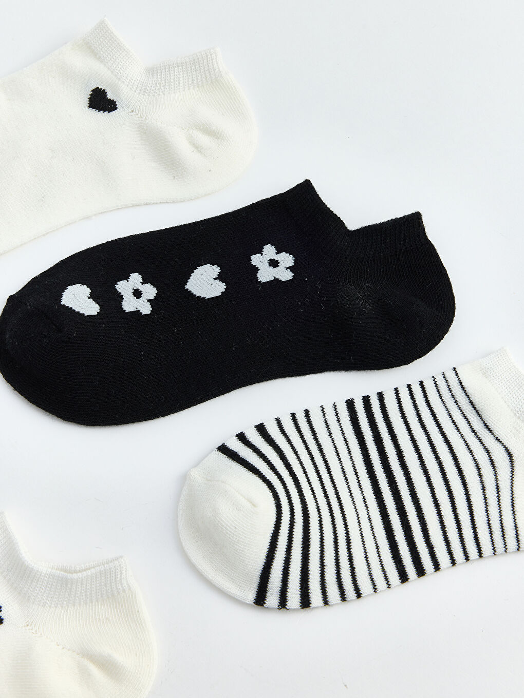 Beyaz Desenli Kadın Sneaker Çorap 5'li-1