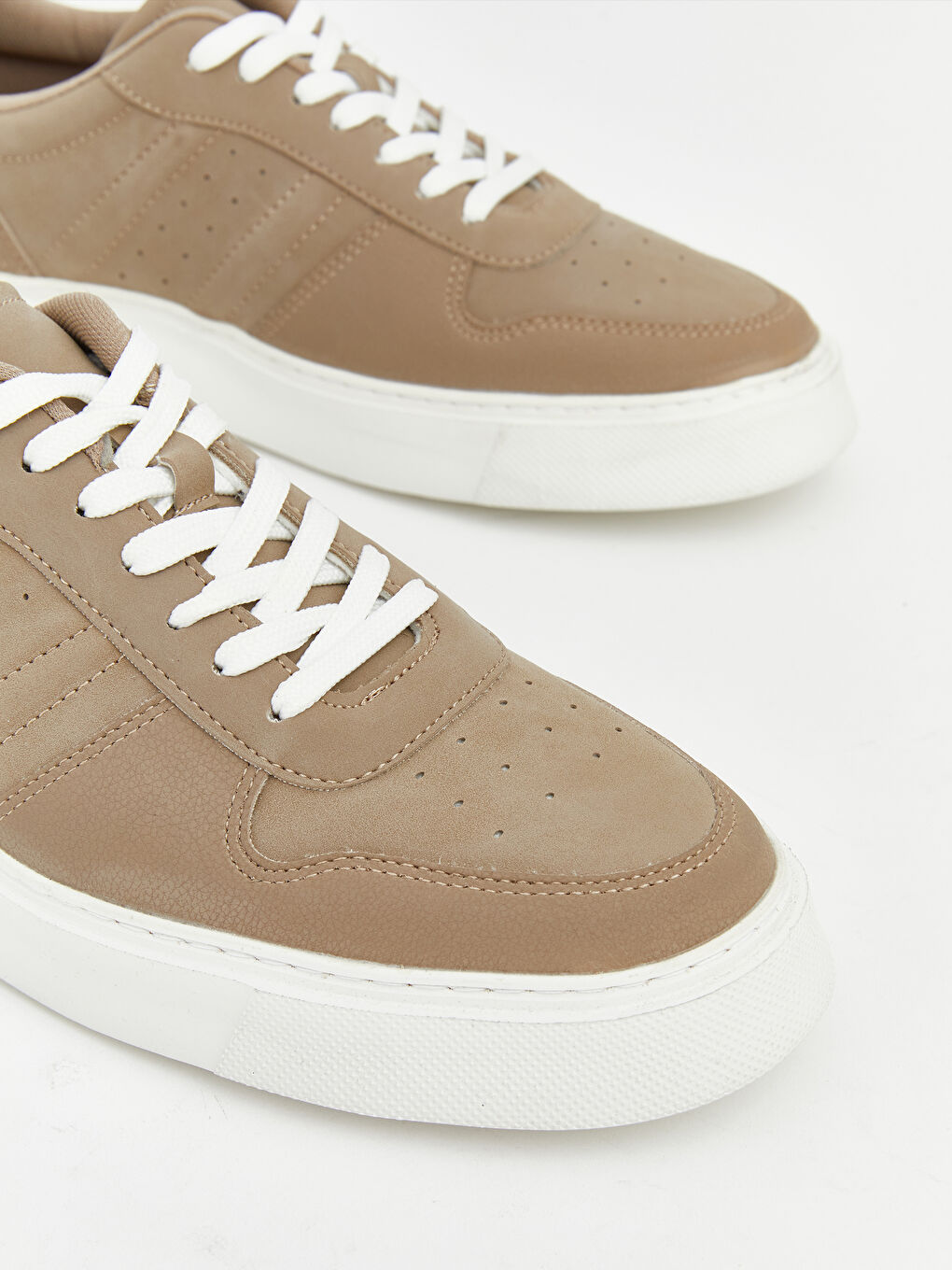 Bej Deri Görünümlü Erkek Spor Ayakkabı-1