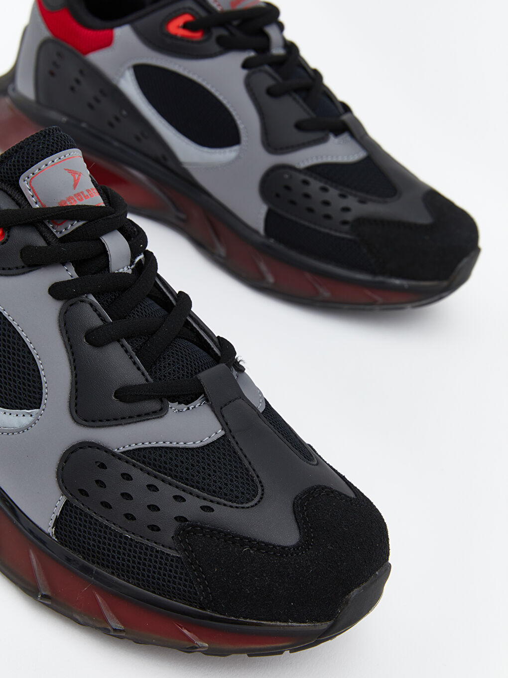 Siyah Bağcıklı Erkek Çocuk Spor Ayakkabı-2