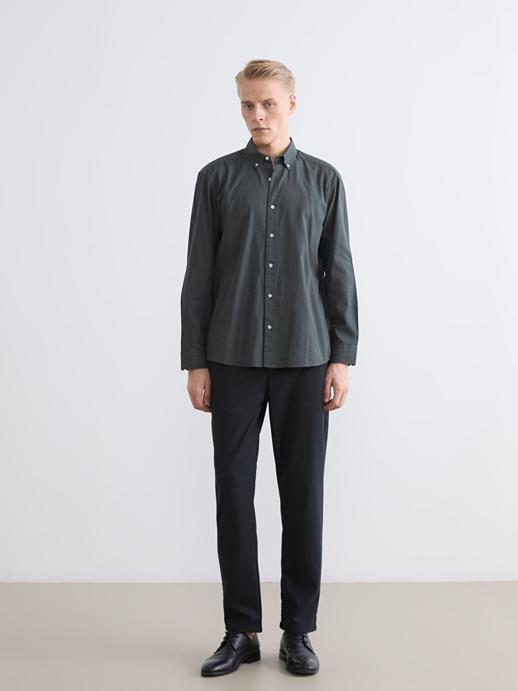 Yeşil Regular Fit Keten Karışımlı Erkek Gömlek-1